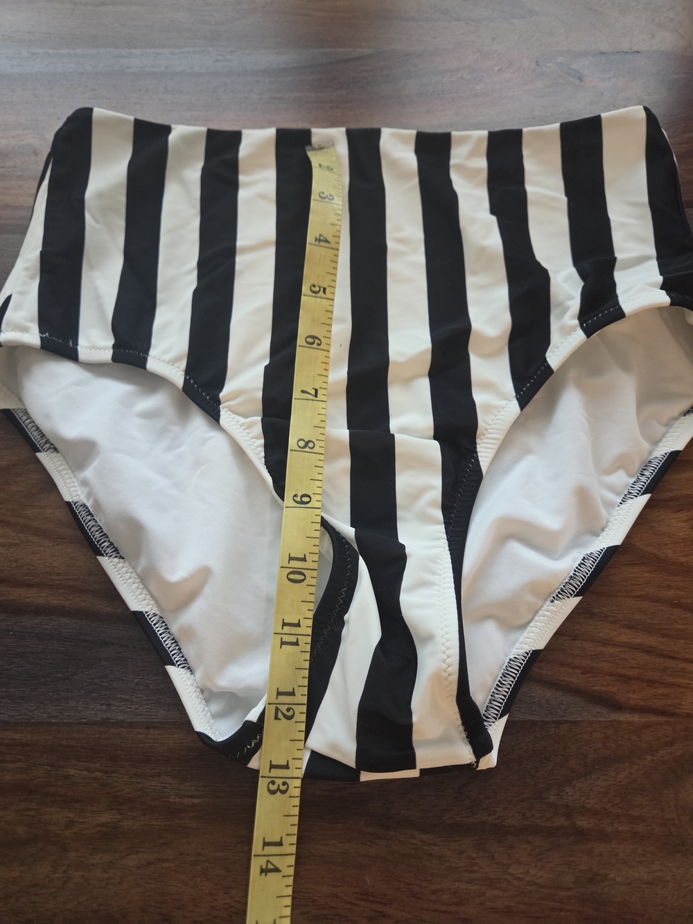 Super Adorable J. Crew Bikini Bottoms Medium Like New Black And White - Picture 6 of 6